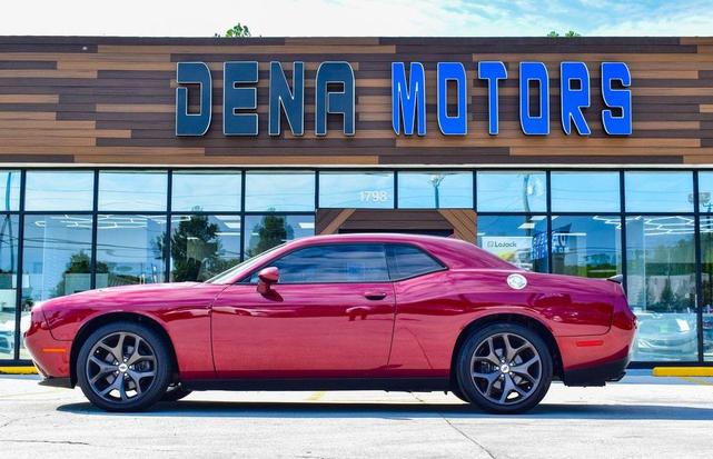 Photo of 2018 Octane Red Pearlcoat Dodge Challenger