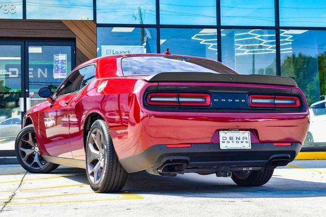 Photo of 2018 Octane Red Pearlcoat Dodge Challenger