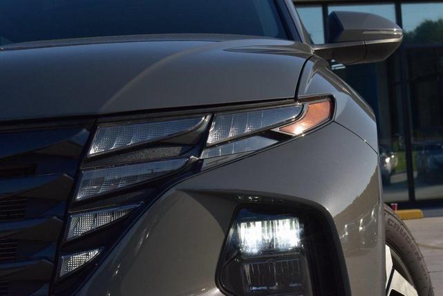 Photo of 2024 Hampton Gray Hyundai TUCSON