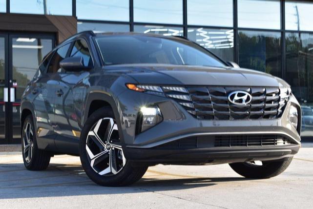 Photo of 2024 Hampton Gray Hyundai TUCSON