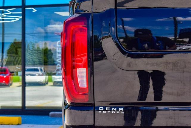 Photo of 2022 Onyx Black GMC Sierra 2500