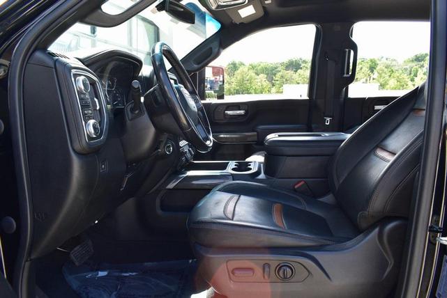 Photo of 2022 Onyx Black GMC Sierra 2500