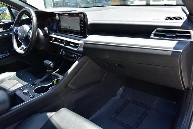 Photo of 2024 Wolf Gray Kia K5