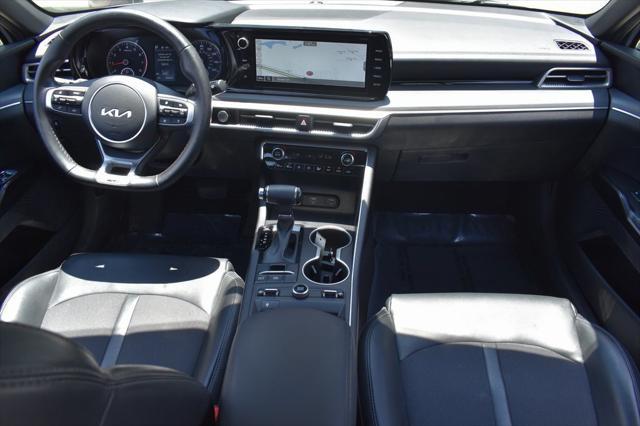 Photo of 2024 Wolf Gray Kia K5