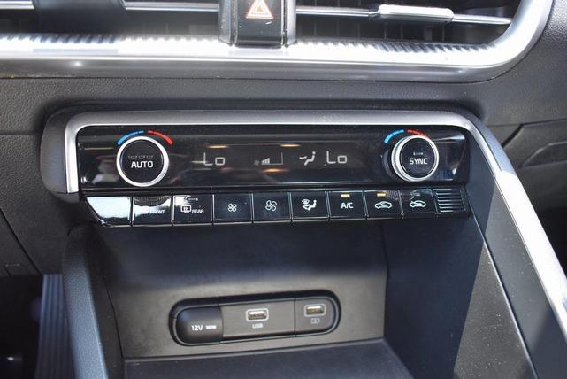 Photo of 2024 Wolf Gray Kia K5