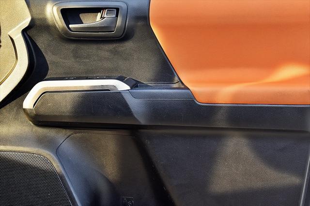 Photo of 2019 Gray Toyota Tacoma