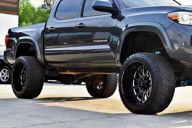 Photo of 2019 Gray Toyota Tacoma