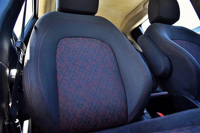 Photo of 2018 Kinetic Blue Metallic Chevrolet Sonic
