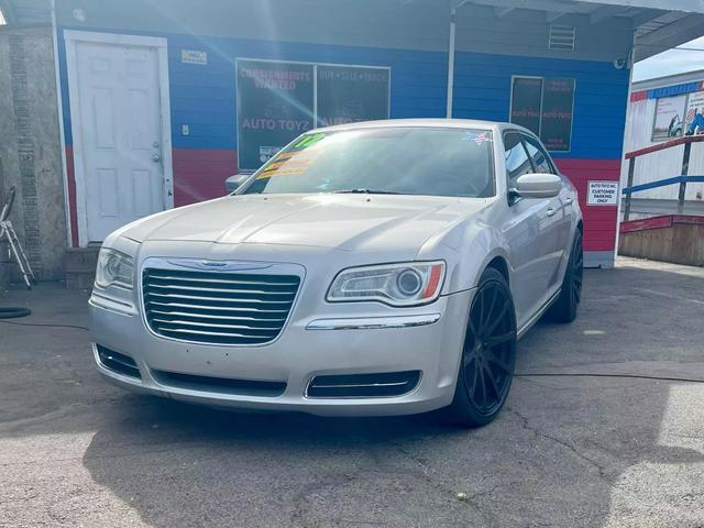 2012 Chrysler 300