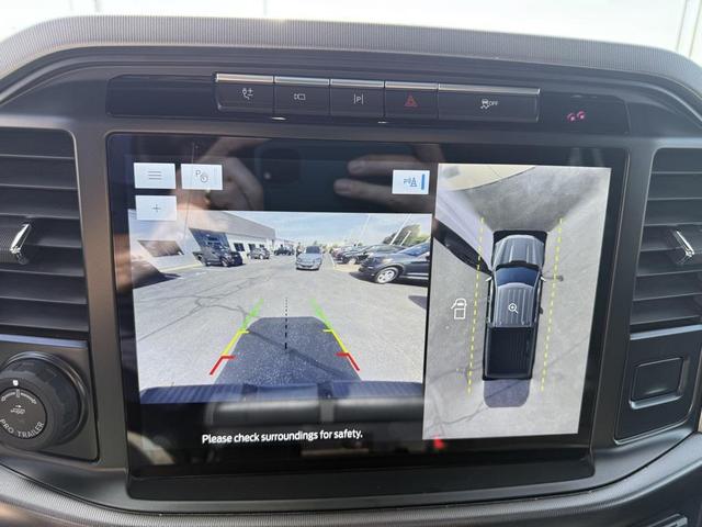 Photo of 2023 White Metallic Ford F-150