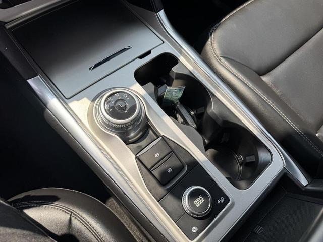 Photo of 2023 Agate Black Metallic Ford Explorer