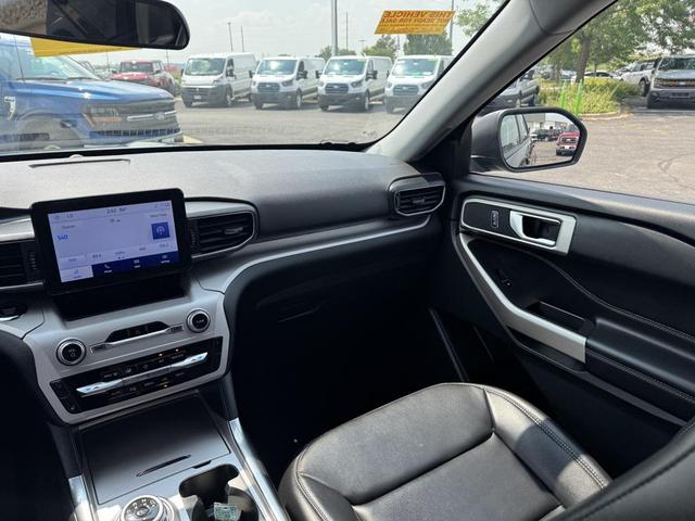 Photo of 2023 Agate Black Metallic Ford Explorer