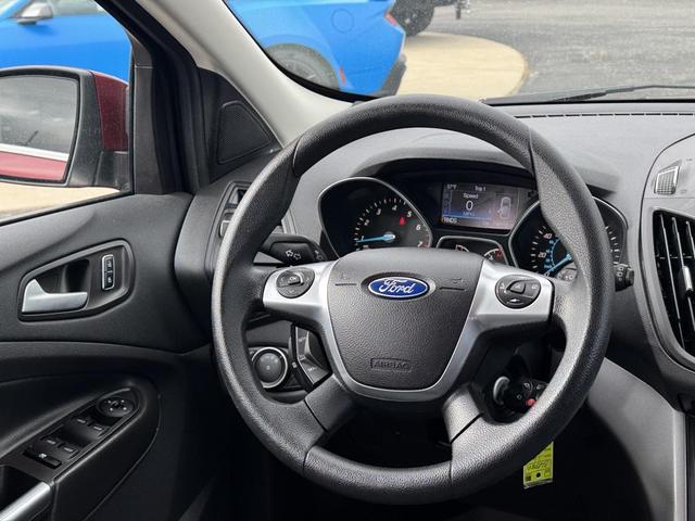 Photo of 2016 Ruby Red Metallic Ford Escape