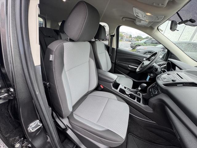Photo of 2017 Magnetic Ford Escape