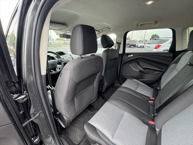 Photo of 2017 Magnetic Ford Escape