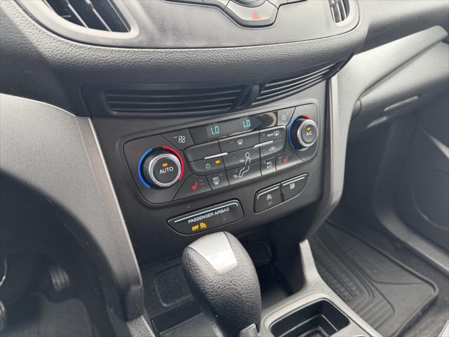 Photo of 2017 Magnetic Ford Escape