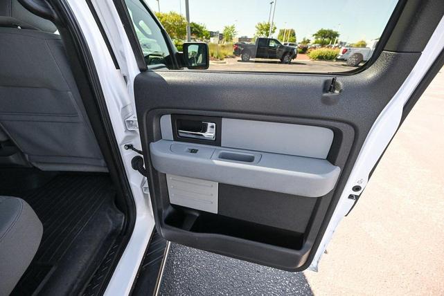 Photo of 2013 Oxford White Ford F-150