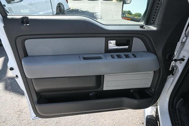 Photo of 2013 Oxford White Ford F-150