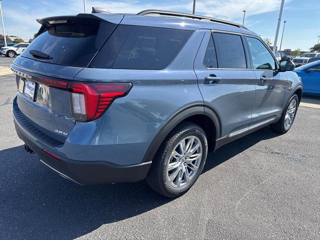 Photo of 2025 Vapor Blue Ford Explorer