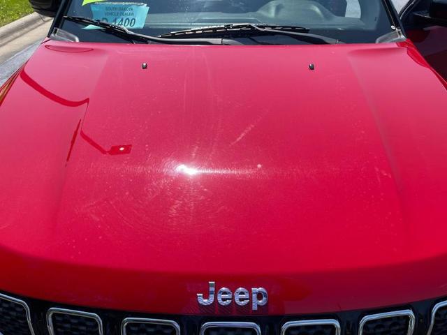 Photo of 2024 Black Clearcoat Jeep Compass
