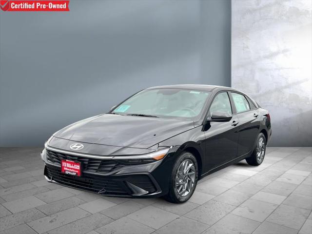2024 Hyundai Elantra Hev