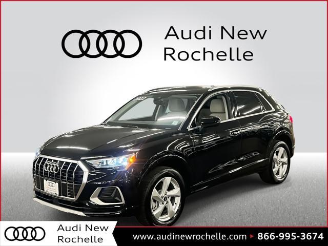 Photo of 2022 Black Audi Q3