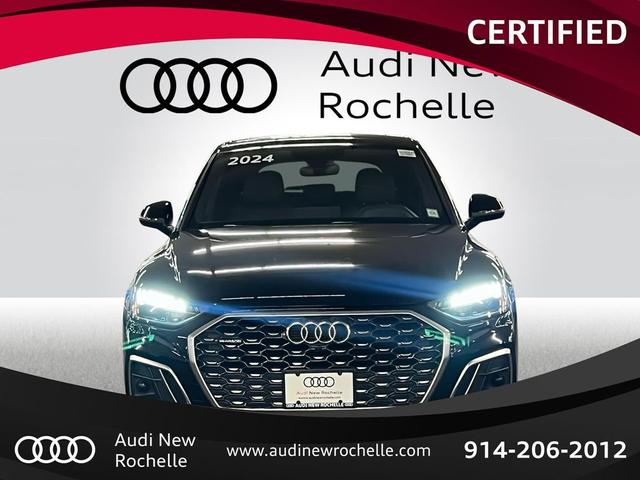 Photo of 2024 Black Metallic Audi Q5