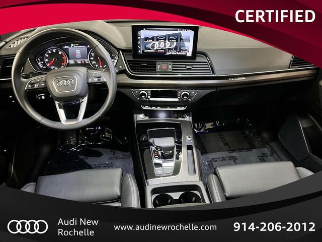 Photo of 2025 Daytona Gray Pearl Effect Audi Q5