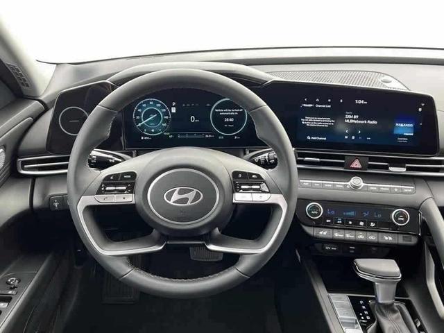 Photo of 2025 Metal Hyundai ELANTRA HEV