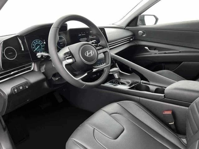 Photo of 2025 Metal Hyundai ELANTRA HEV