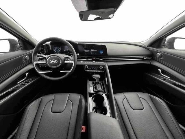 Photo of 2025 Metal Hyundai ELANTRA HEV