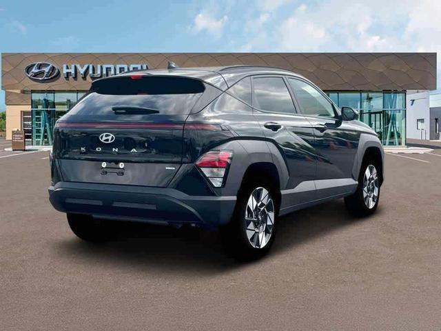 Photo of 2025 Abyss Black Pearl Hyundai KONA