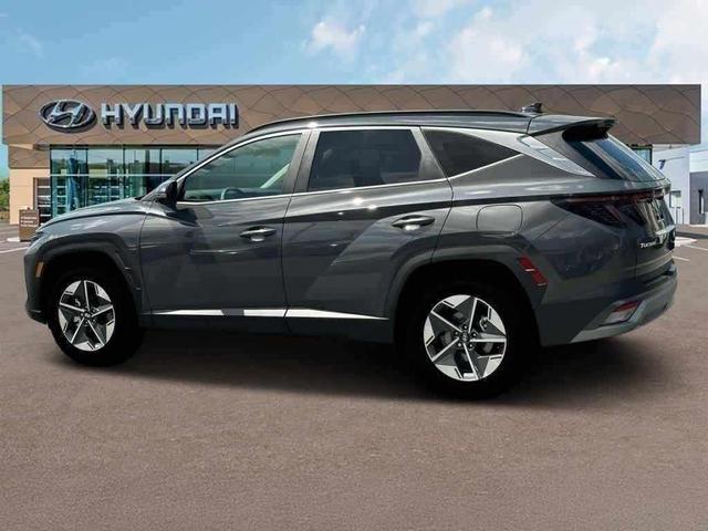 Photo of 2025 Hampton Gray Hyundai TUCSON