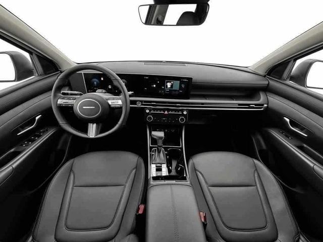 Photo of 2025 Hampton Gray Hyundai TUCSON
