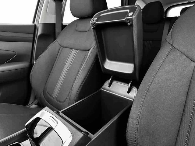 Photo of 2025 Serenity White Pearl Hyundai TUCSON
