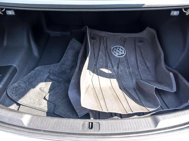 Photo of 2019 White Frost Tri-Coat Buick LaCrosse