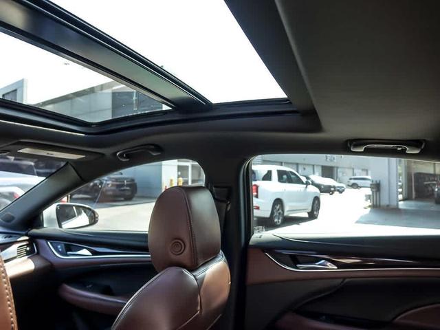 Photo of 2019 White Frost Tri-Coat Buick LaCrosse