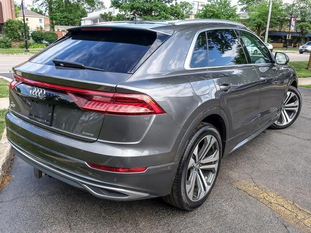Photo of 2019 Samurai Gray Metallic Audi Q8