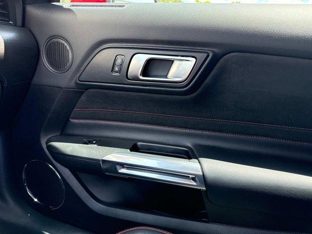Photo of 2021 Race Red Ford Mustang