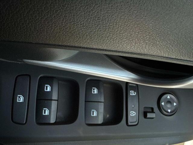 Photo of 2023 Serenity White Pearl Hyundai TUCSON