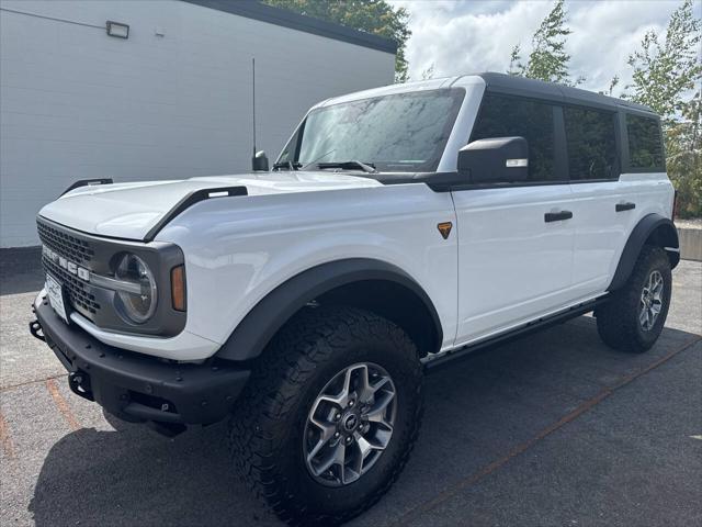 Photo of 2024 Oxford White Ford Bronco