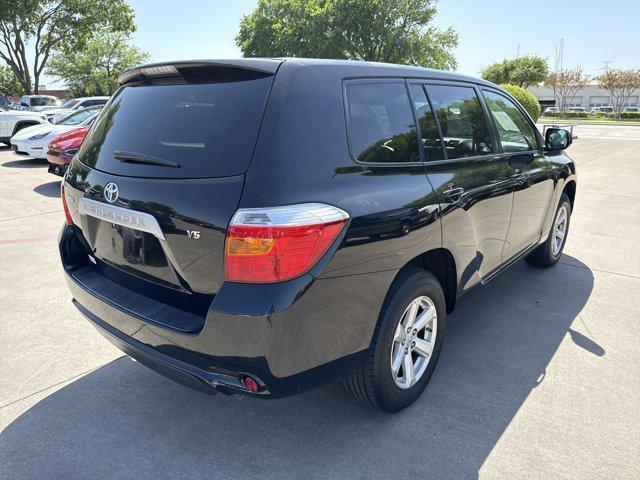 Photo of 2008 Black Toyota Highlander