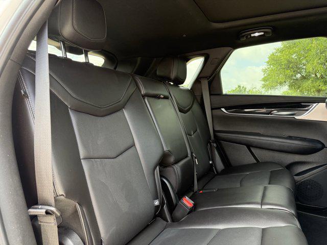 Photo of 2023 White Cadillac XT5