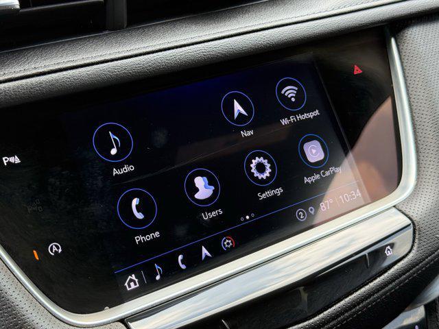 Photo of 2023 White Cadillac XT5