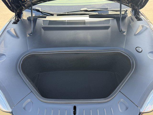 Photo of 2022 Solid Black Tesla Model S
