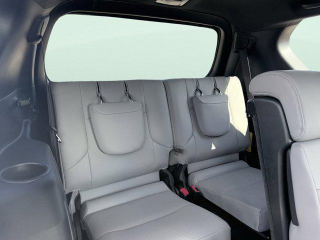 Photo of 2023 Eminent White Pearl Lexus GX 460