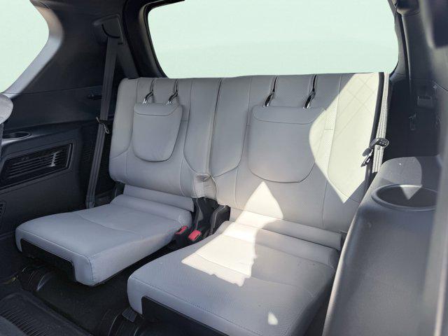 Photo of 2023 Eminent White Pearl Lexus GX 460