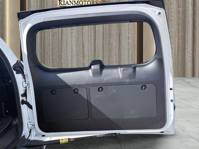 Photo of 2023 Eminent White Pearl Lexus GX 460