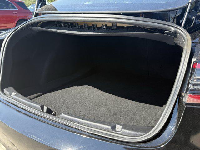 Photo of 2018 Solid Black Tesla Model 3
