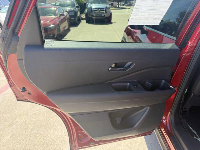 Photo of 2024 Scarlet Ember Nissan Pathfinder